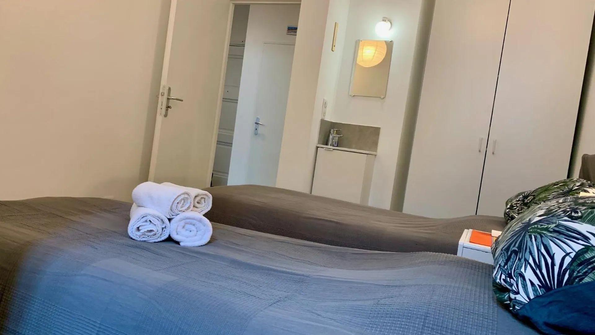Aparthotel Riviera - Maison Du Grand Sud - Confortable Petit 3 Pieces - Promenade Des Anglais Nice France